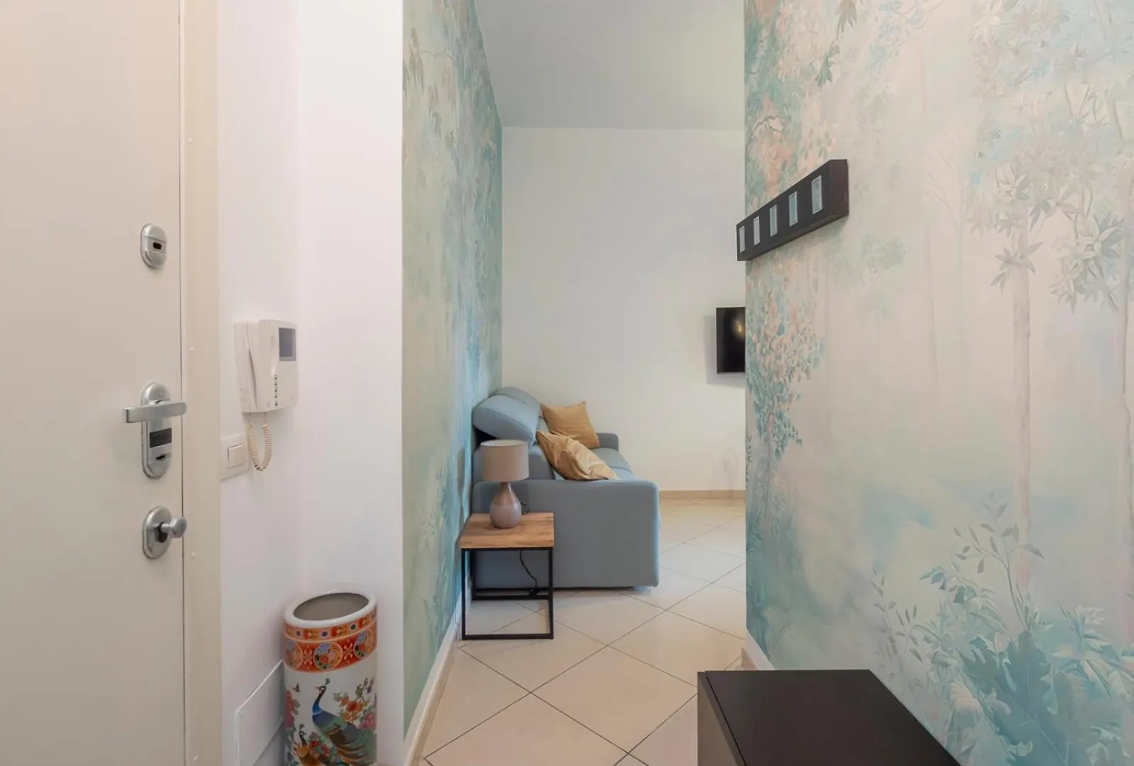 Gambara San Siro One Minute From The Metro Apartment Milan Italy