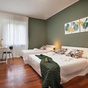 Fiore Milanese - San Siro, Fiera & Life - Rinnovamento Facciata Palazzo In Corso Milano